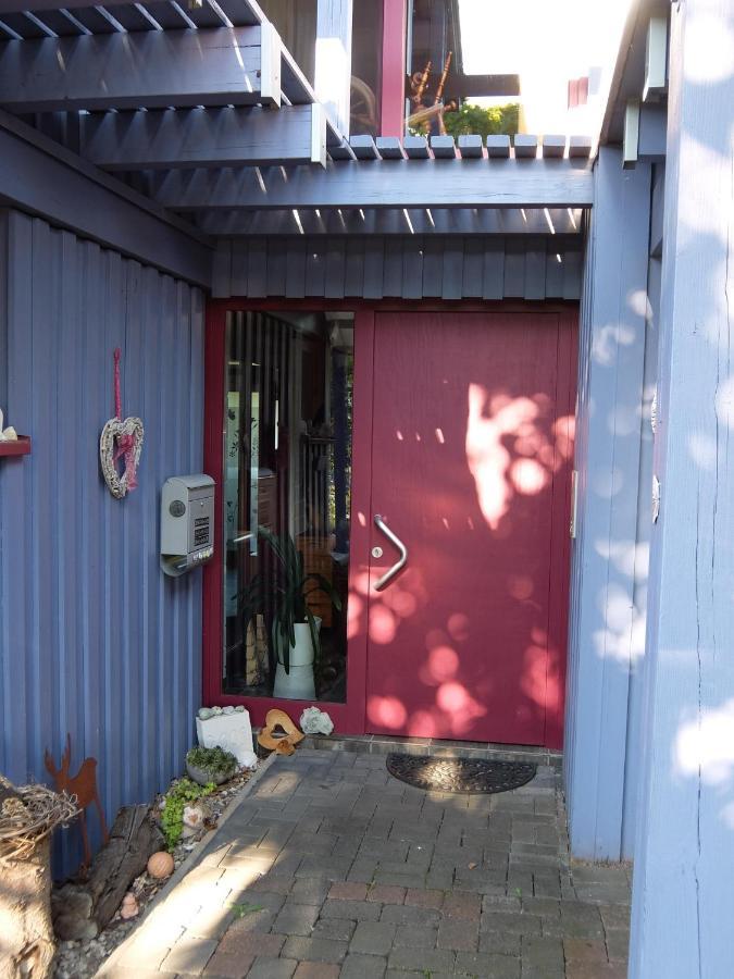 Blaues Haus - Une Maison Bleue Apartment Hetzerath Exterior photo